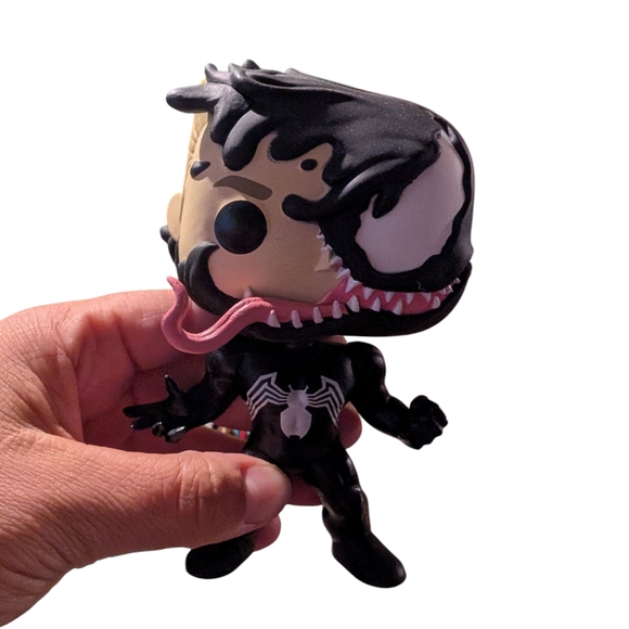 lot of 3 Funko Marvel (bundle) 2 for 22$ on selected item - Picture 3 of 6